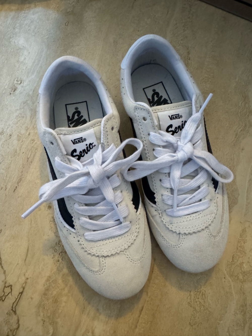 Vans White and Black Serio sneakers 6.5 women’s